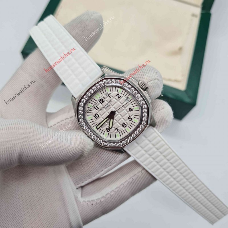 Копия Часы Patek Philippe Aquanaut H105621