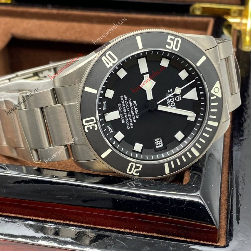 Копия Часы Tudor Pelagos Titanium H105733