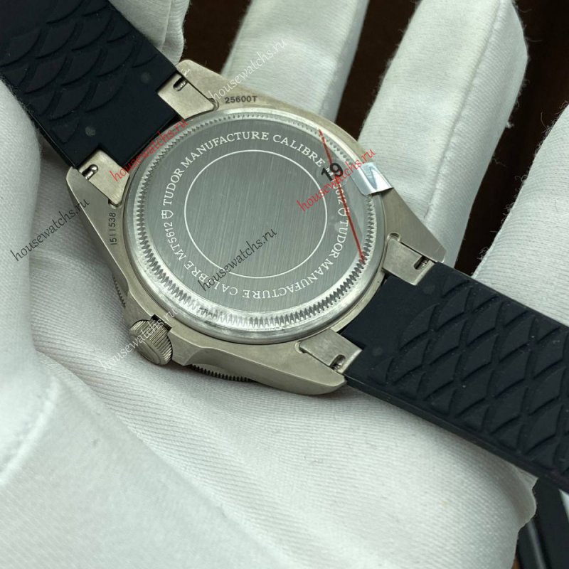 Копия Часы Tudor Pelagos Titanium H105735