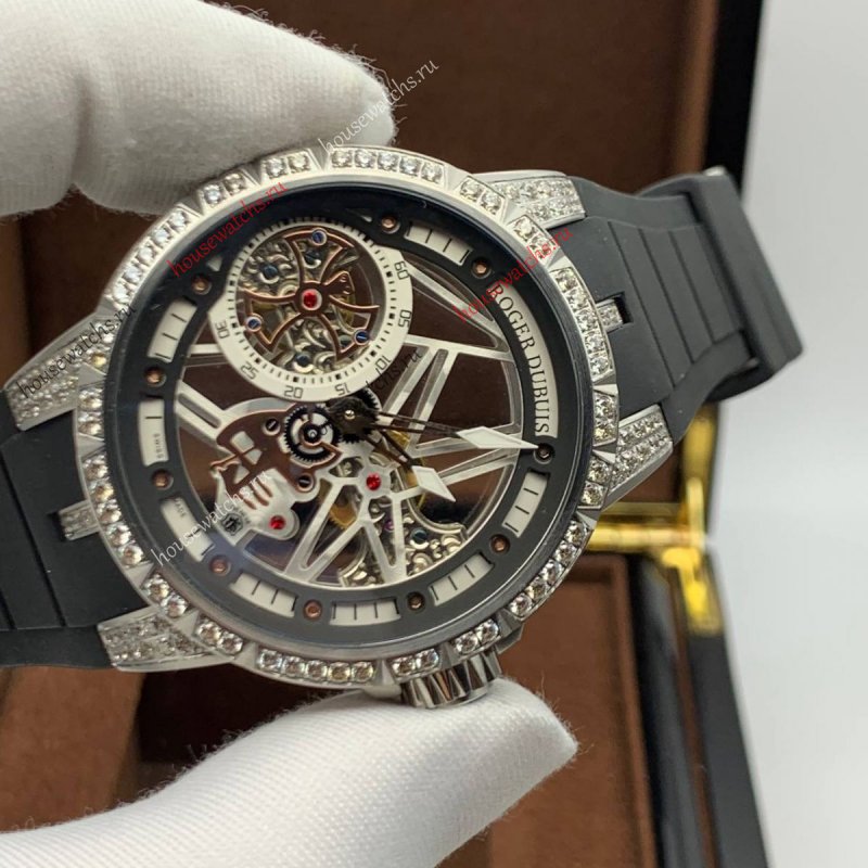 Копия Часы Roger Dubuis H105736