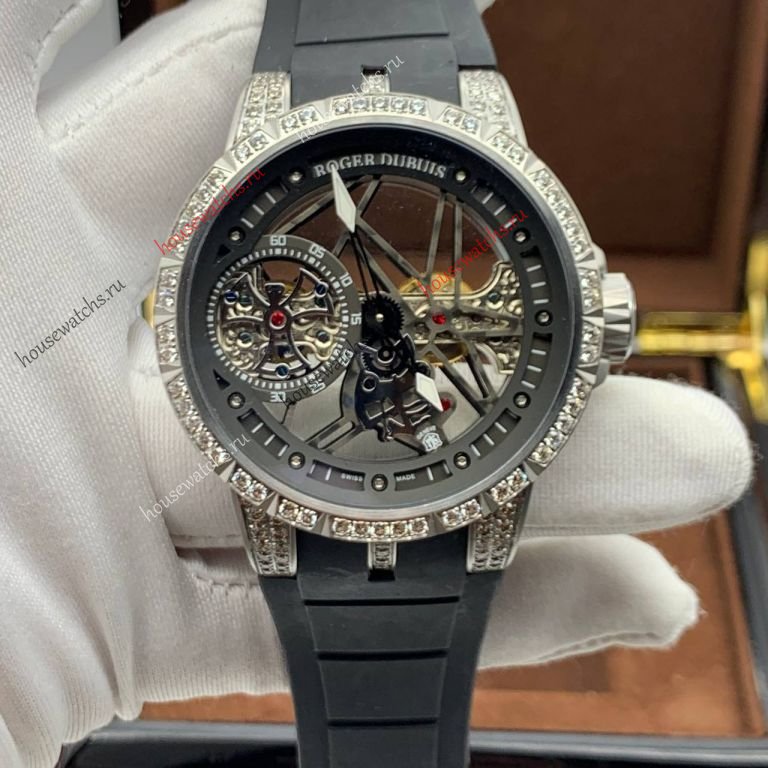 Копия Часы Roger Dubuis H105737