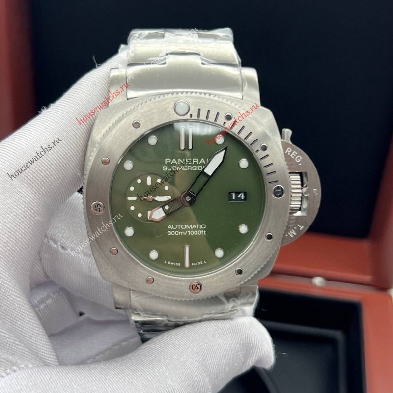 Копия Часы Panerai Luminor Submersible H106036