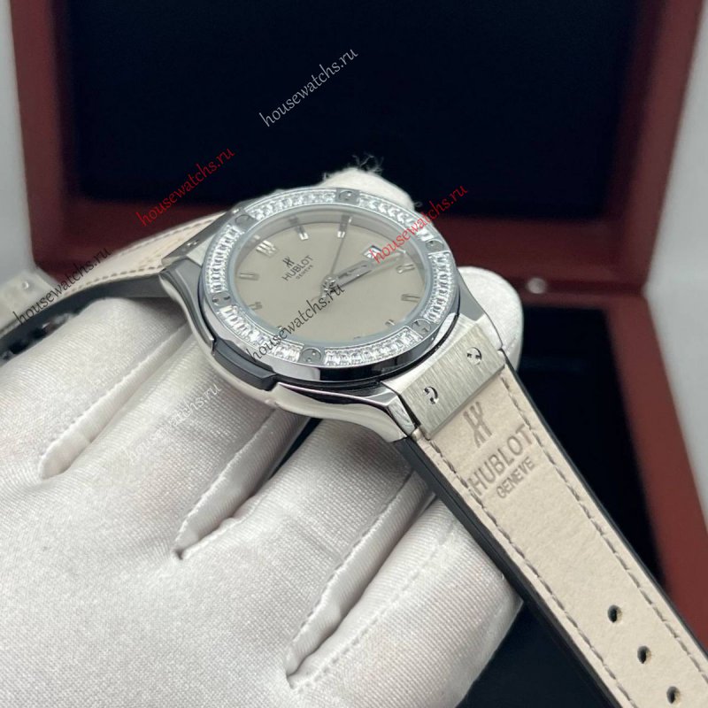 Копия Часы HUBLOT Big Bang Ladies H106098